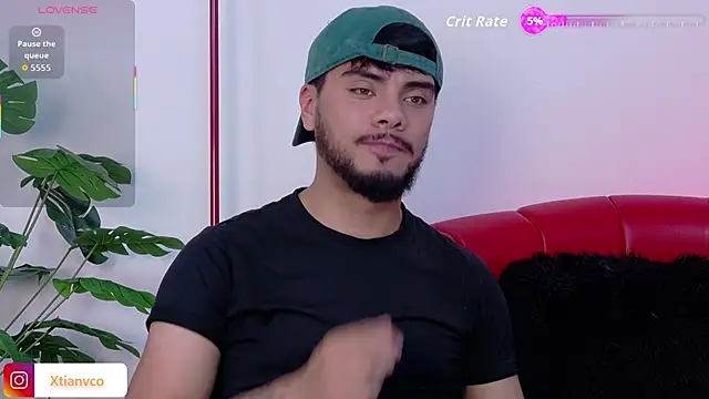 Tommidubois online show from 10-29-25, 03:38