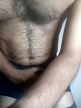 Vignesh3246 online show from 02-13-26, 01:22