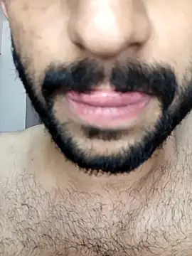 Snapshot of Vignesh3246 chatting on 10-12-25, 07:15 Vignesh3246 online show from 10-12-25, 07:15