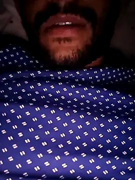 Vignesh3246 online show from 12-19-25, 06:43