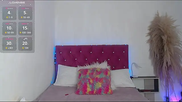 alinakiss online show from 11-01-25, 06:24