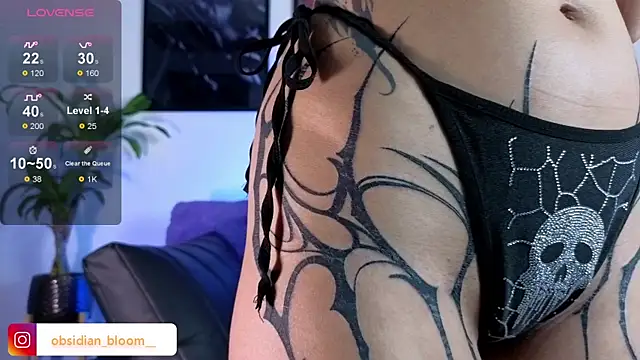 Alisson Wynter online show from 05-16-26, 03:49