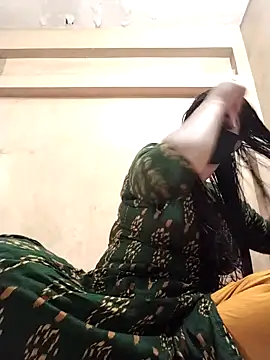 Magical Girl- online show from 11-02-25, 04:50