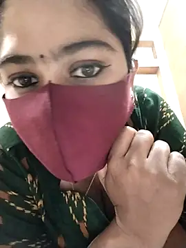 Magical Girl- online show from 09-21-25, 03:44