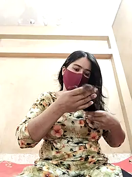 Magical Girl- online show from 09-09-25, 04:11