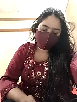 Magical Girl- online show from 10-09-25, 03:40