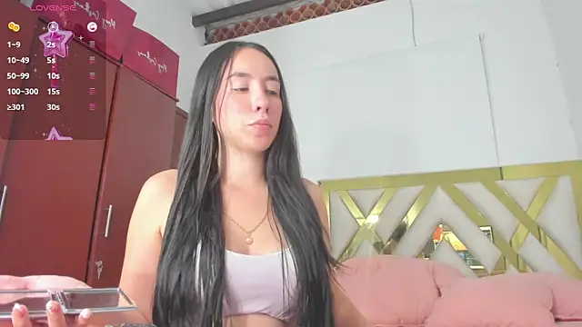 Snapshot of rousee_yareldss chatting on 03-12-25, 05:57 rousee yareldss online show from 03-12-25, 05:57