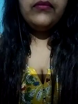 Snapshot of Love-Veronica chatting on 02-22-26, 01:35 Love-Veronica online show from 02-22-26, 01:35