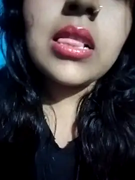 Snapshot of Love-Veronica chatting on 02-06-26, 06:37 Love-Veronica online show from 02-06-26, 06:37