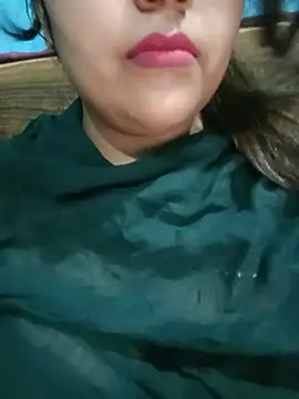 Snapshot of Love-Veronica chatting on 07-16-26, 01:30 Love-Veronica online show from 07-16-26, 01:30