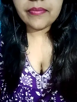 Love-Veronica online show from 04-30-26, 06:15