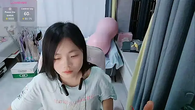 Lena-yyds online show from 10-08-25, 05:13