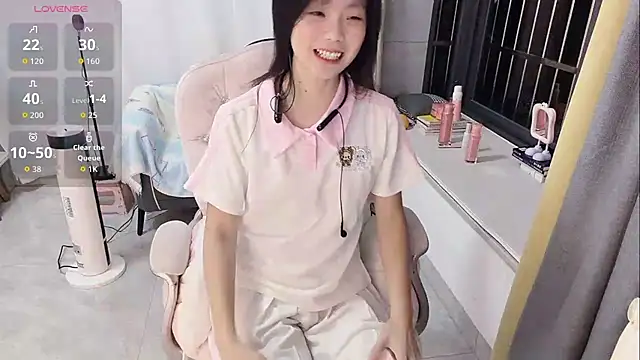 Lena-yyds online show from 11-26-25, 07:47