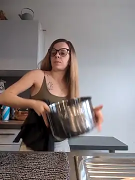 TerrasWildlife online show from 02-26-25, 03:32