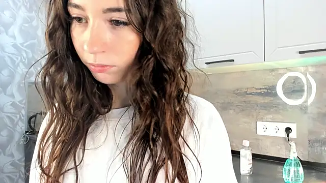 JoanBartram online show from 12-19-24, 10:10