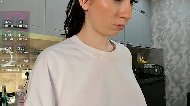 JoanBartram online show from 12-20-24, 10:22