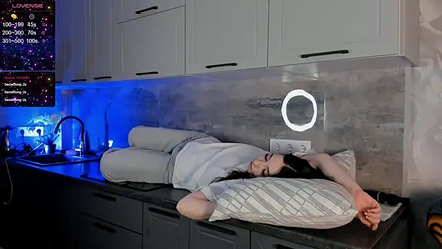 JoanBartram online show from 12-30-24, 11:17