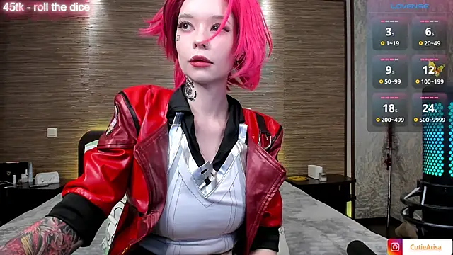 Snapshot of Lust_One_ chatting on 01-07-25, 06:03 Lust One online show from 01-07-25, 06:03