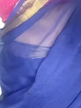 Snapshot of Sexy_Radhikaa chatting on 03-17-26, 07:39 Sexy Radhikaa online show from 03-17-26, 07:39