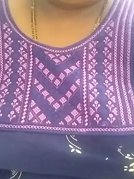 Sexy Radhikaa online show from 12-19-25, 05:00