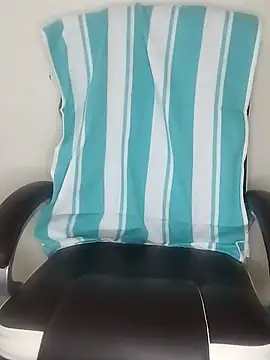 Snapshot of Sexy_Radhikaa chatting on 03-04-26, 06:26 Sexy Radhikaa online show from 03-04-26, 06:26