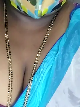 Sexy Radhikaa online show from 11-08-25, 04:49