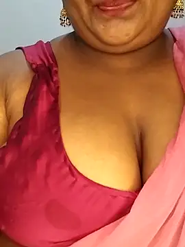 Sexy Radhikaa online show from 05-05-26, 04:37