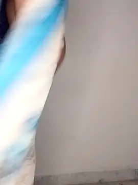 Sexy Radhikaa online show from 06-17-26, 10:25