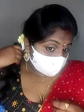 Sexy Radhikaa online show from 02-18-25, 04:26
