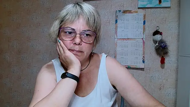 Snapshot of sweetsunset11 chatting on 09-14-25, 03:34 sweetsunset11 online show from 09-14-25, 03:34