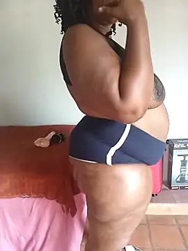 Snapshot of Sweetblackassxxx505 chatting on 02-07-25, 10:50 Sweetblackassxxx505 online show from 02-07-25, 10:50