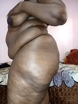 Snapshot of Sweetblackassxxx505 chatting on 10-14-25, 03:56 Sweetblackassxxx505 online show from 10-14-25, 03:56