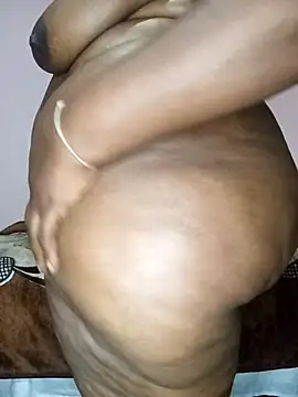 Sweetblackassxxx505 online show from 03-06-26, 11:22