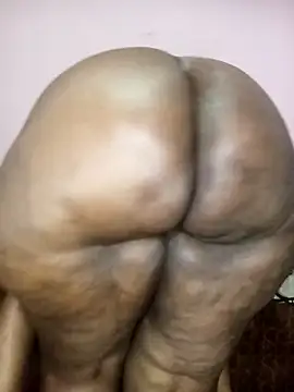 Snapshot of Sweetblackassxxx505 chatting on 09-20-25, 06:13 Sweetblackassxxx505 online show from 09-20-25, 06:13