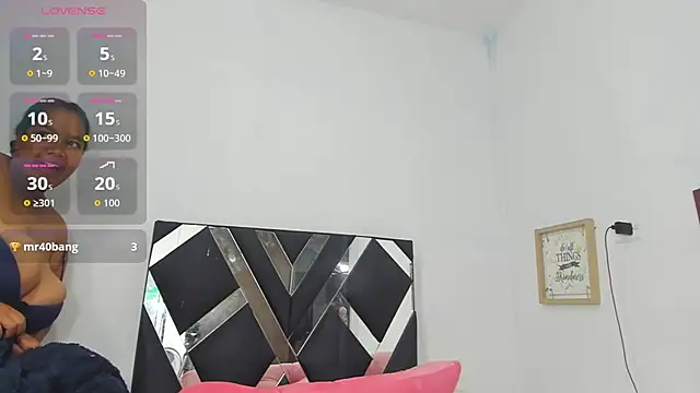 macarenaawills online show from 09-22-25, 02:01