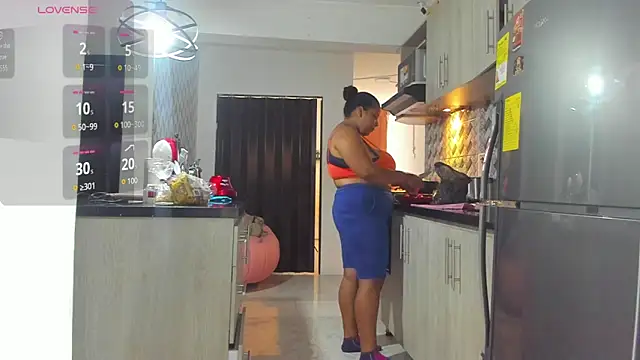 macarenaawills online show from 09-23-25, 02:24