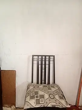 curvyloneah75 online show from 02-28-26, 05:40