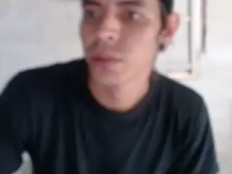 tayler punk noise online show from 12-30-24, 08:15