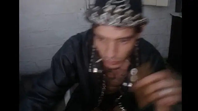 tayler punk noise online show from 02-02-25, 01:02