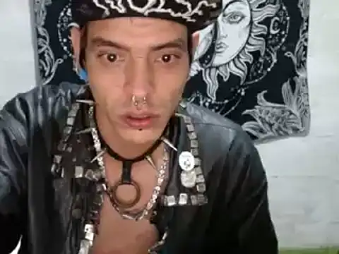 tayler punk noise online show from 12-29-24, 12:41