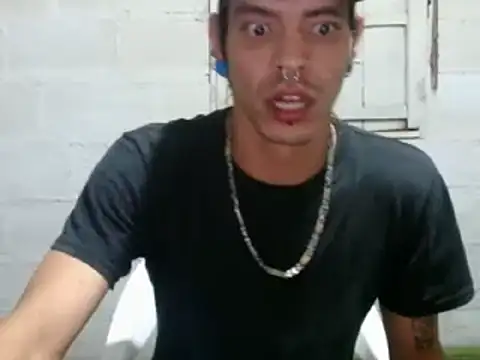 tayler punk noise online show from 01-01-25, 03:23