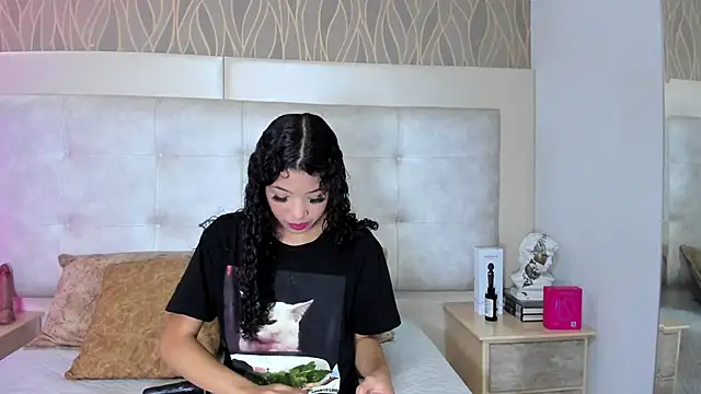 ChantalHans online show from 04-02-26, 10:27