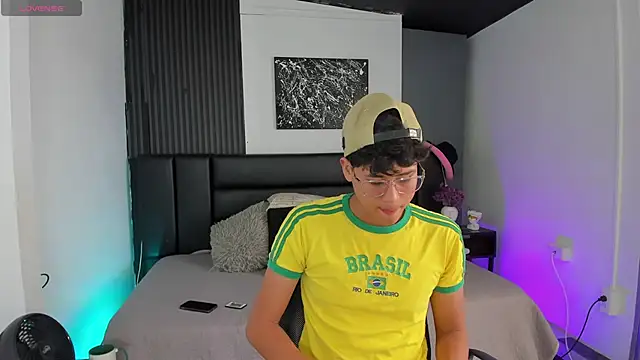 RaidenBoy1 online show from 01-15-25, 07:44