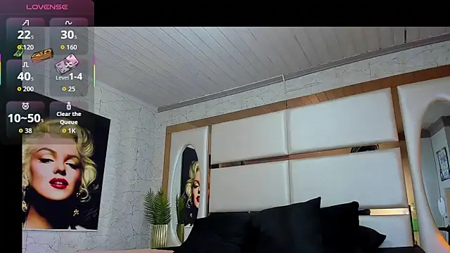 Pandora Rey2 online show from 09-16-25, 02:18