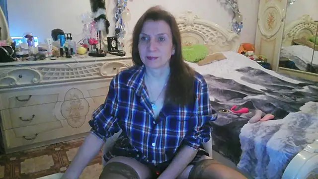 Debra Phoenix online show from 04-09-26, 10:27