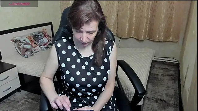 Debra Phoenix online show from 05-22-26, 10:19