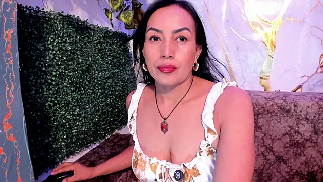 MeleekXXX  online show from 04-28-26, 08:24