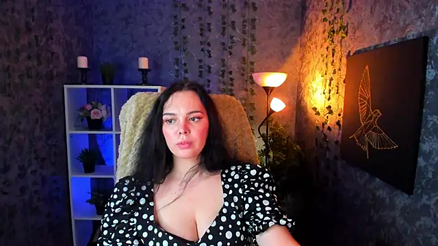 Emma Rolland online show from 01-28-25, 11:17