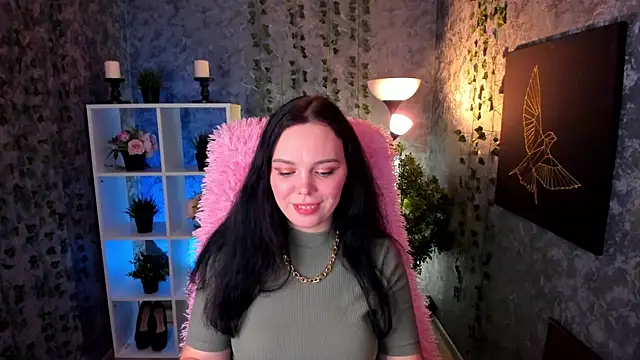 Emma Rolland online show from 01-21-25, 03:37