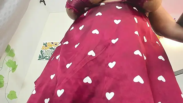 Snapshot of GoddessCarrie chatting on 03-15-25, 10:57 GoddessCarrie online show from 03-15-25, 10:57